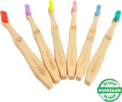4+2 Bamboe Tandenborstel Voor Kinderen - Emoji - Bamboo Kids Toothbrush - Zero Waste - Vegan 13 4+2 Bamboe Tandenborstel Voor Kinderen - Emoji - Bamboo Kids Toothbrush - Zero Waste - Vegan -Verzorgingsproducten 1200x1007 1