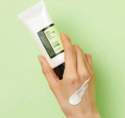 COSRX Aloe Soothing Sun Cream SPF50+ PA+++ 50 Ml 11 COSRX Aloe Soothing Sun Cream SPF50+ PA+++ 50 Ml -Verzorgingsproducten 1200x1135 1