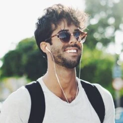 Colgate® Colgate Max White Charcoal Whitening Tandpasta - 4 X 75 Ml - Voordeelverpakking 12 Colgate® Colgate Max White Charcoal Whitening Tandpasta - 4 X 75 Ml - Voordeelverpakking -Verzorgingsproducten 1200x1200 1163