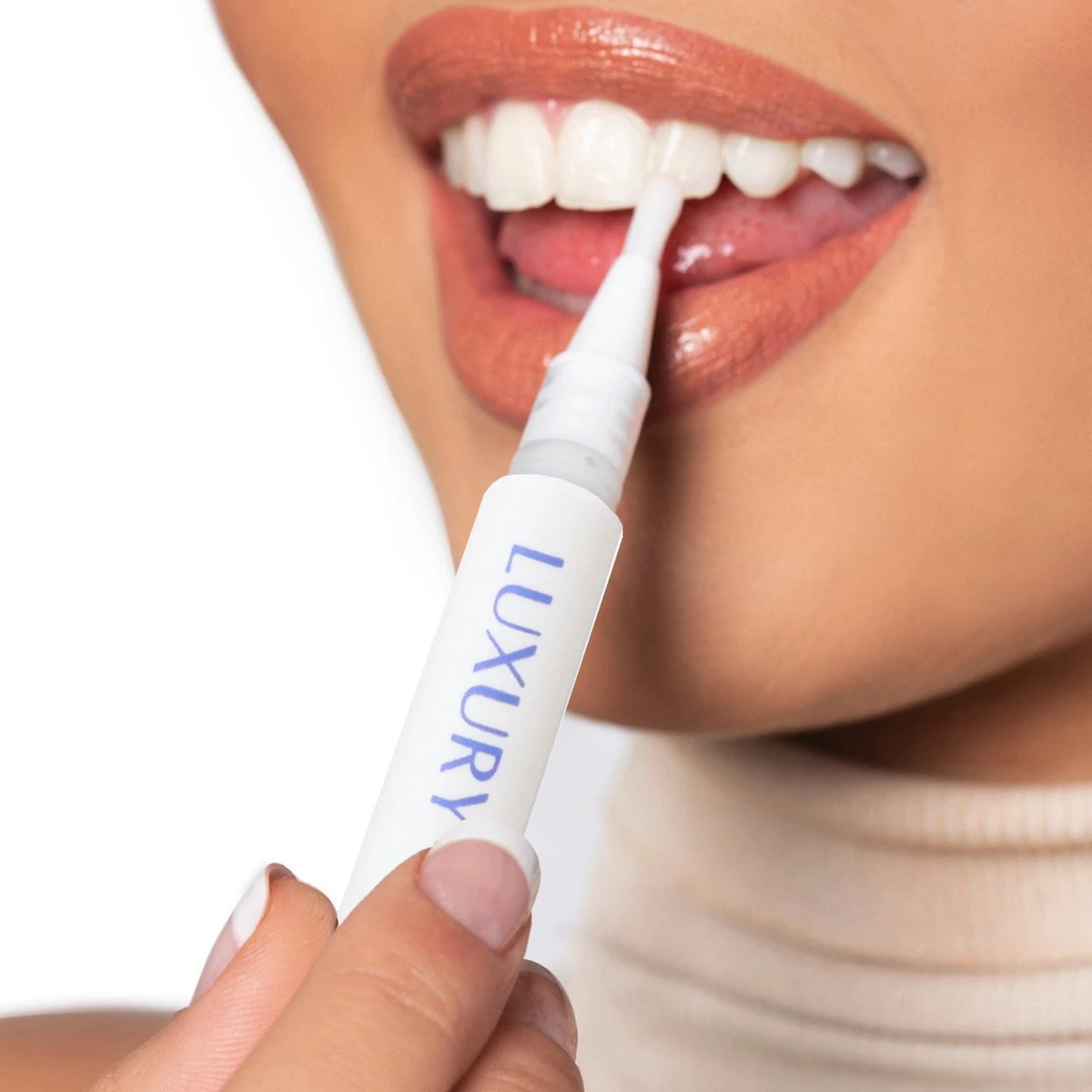 Luxury White- Whitening Pen -Thuis Tanden Bleken - 100% Veilig - Geen Peroxide 3 Luxury White- Whitening Pen -Thuis Tanden Bleken - 100% Veilig - Geen Peroxide - Afbeelding 3
