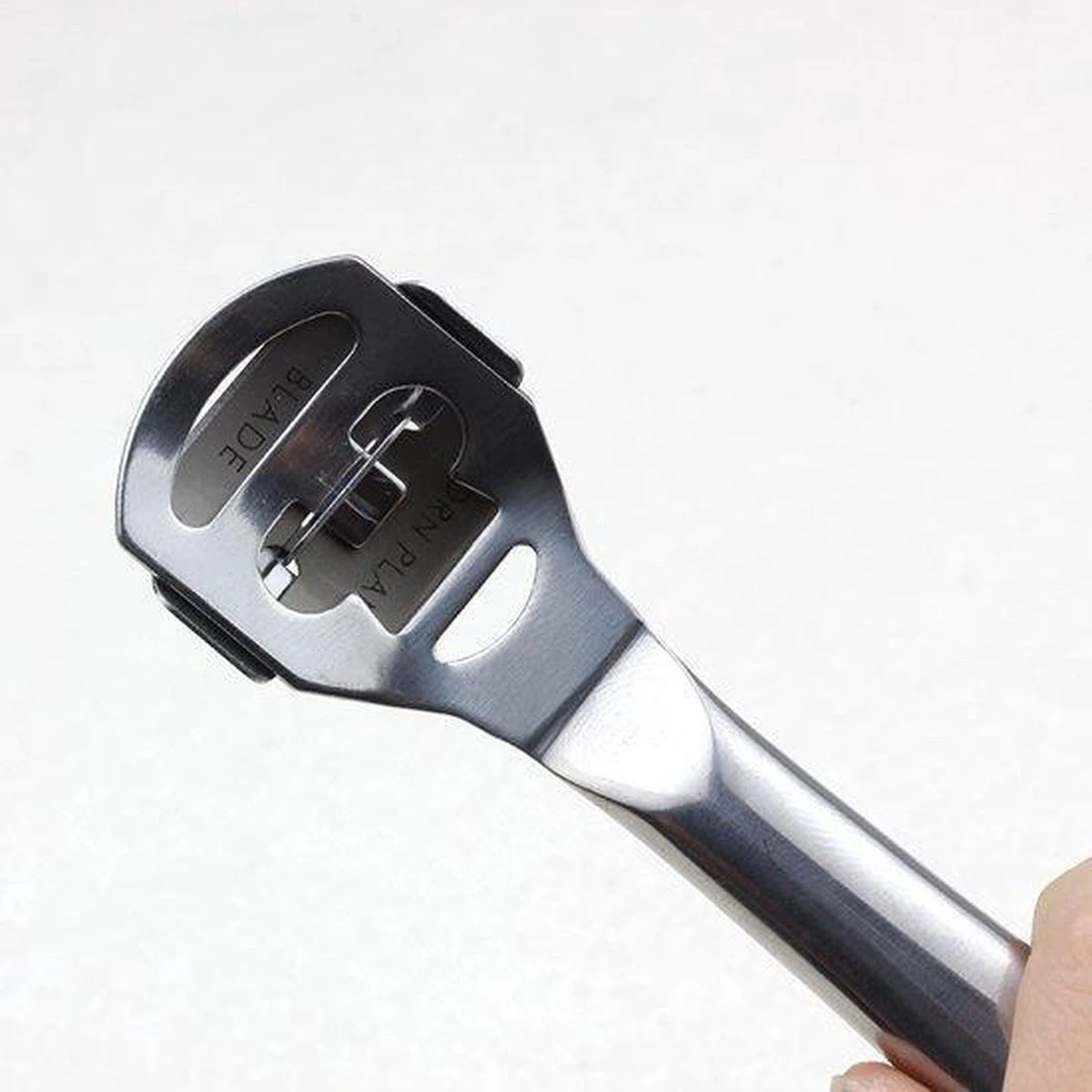 RVS Eeltverwijderaar / Eeltvijl / Eeltschraper / Eeltrasp / Eeltschaaf Met 10 Eelt Mesjes 5 RVS Eeltverwijderaar / Eeltvijl / Eeltschraper / Eeltrasp / Eeltschaaf Met 10 Eelt Mesjes - Afbeelding 5