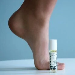 Australian Bodycare Corn Stick 9 Ml - Anti-likdoorn Roller Die De Huid Verzacht En Verzorgt Met Tea Tree Olie - Eerste Hulp Bij Eksterogen En Likdoorns Met Roll-on Voor Eenvoudige Applicatie - Salicylzuur Lost De Eelt Op En Verzacht Likdoorns -Verzorgingsproducten 1200x1200 624