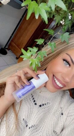 Love2smile Teeth Whitening Shampoo - De Natuurlijke Tandenbleker Van Nederland & België - Goedgekeurde Tandpasta - Teeth Whitening - Wittere Tanden - Zonder Peroxide 11 Love2smile Teeth Whitening Shampoo - De Natuurlijke Tandenbleker Van Nederland & België - Goedgekeurde Tandpasta - Teeth Whitening - Wittere Tanden - Zonder Peroxide -Verzorgingsproducten 655x1200 2
