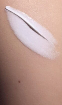 La Roche-Posay Cicaplast Baume B5 SPF50 - 40 Ml - Kwetsbare Huid 14 La Roche-Posay Cicaplast Baume B5 SPF50 - 40 Ml - Kwetsbare Huid -Verzorgingsproducten 715x1200 1