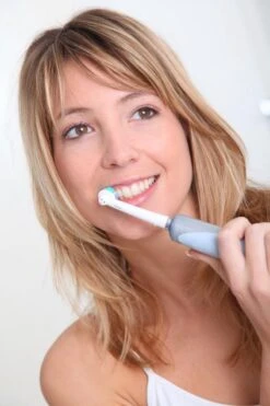 Merkloos 8 Opzetborstels Voor Volwassenen Voor Oral-B ® -Verzorgingsproducten 800x1200 15