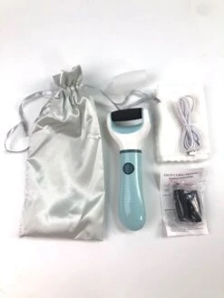 Vastu Eeltverwijderaar - Elektrische Oplaadbare Voetvijl Inclusief Opvangdoekje & Opbergzakje - Callus Remover - Inclusief Extra Opzetvijlen 19 Vastu Eeltverwijderaar - Elektrische Oplaadbare Voetvijl Inclusief Opvangdoekje & Opbergzakje - Callus Remover - Inclusief Extra Opzetvijlen -Verzorgingsproducten 901x1200 1