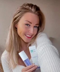 Love2smile Teeth Whitening Shampoo - De Natuurlijke Tandenbleker Van Nederland & België - Goedgekeurde Tandpasta - Teeth Whitening - Wittere Tanden - Zonder Peroxide 10 Love2smile Teeth Whitening Shampoo - De Natuurlijke Tandenbleker Van Nederland & België - Goedgekeurde Tandpasta - Teeth Whitening - Wittere Tanden - Zonder Peroxide -Verzorgingsproducten 997x1200 1